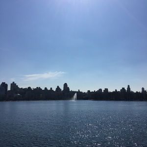 Meet your Posher, Hally